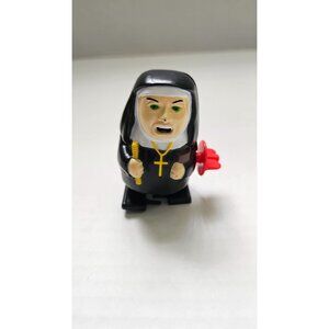 NUNZILLA Walking Windup Toy Fire Breathing Sister VTG 1997 no fire working